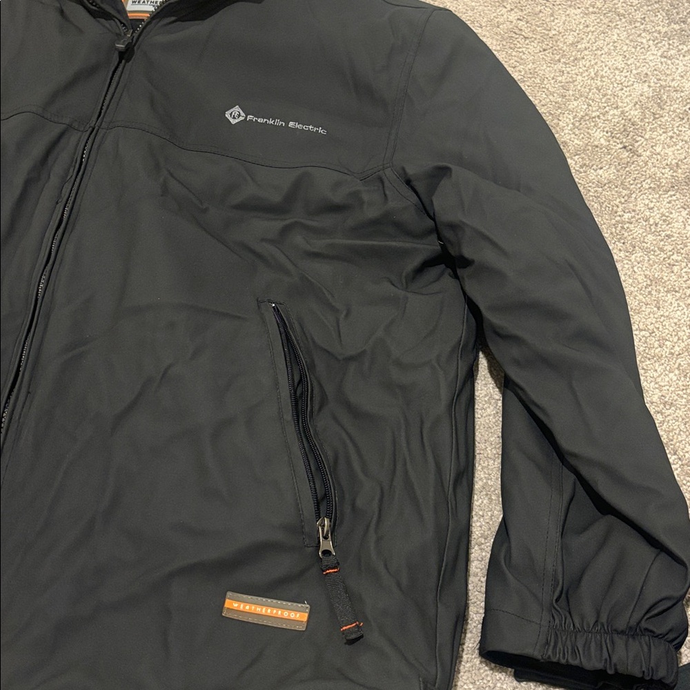 Men’s Jacket - Picture 3 of 6